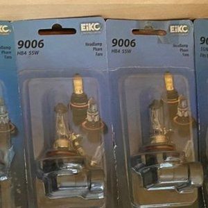 Pair of New Eiko 9006 Bulbs